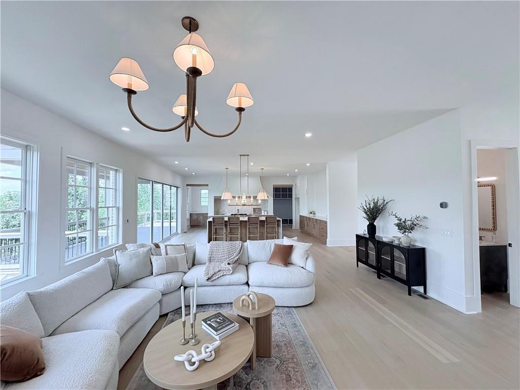 Suwanee, Georgia, 30024, United States, 6 Bedrooms Bedrooms, ,7 BathroomsBathrooms,Residential,For Sale,1795311
