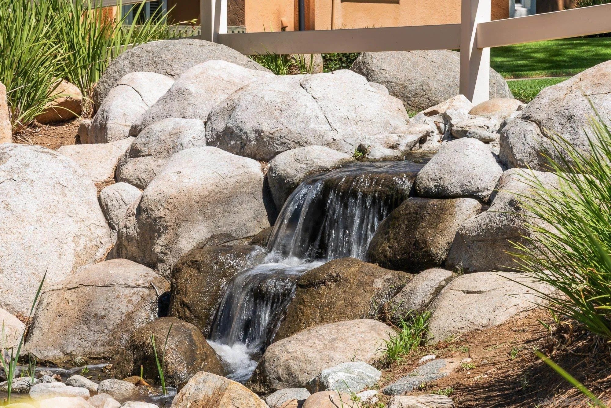 San Diego, California, 92127, United States, 2 Bedrooms Bedrooms, ,2 BathroomsBathrooms,Residential,For Sale,1954799