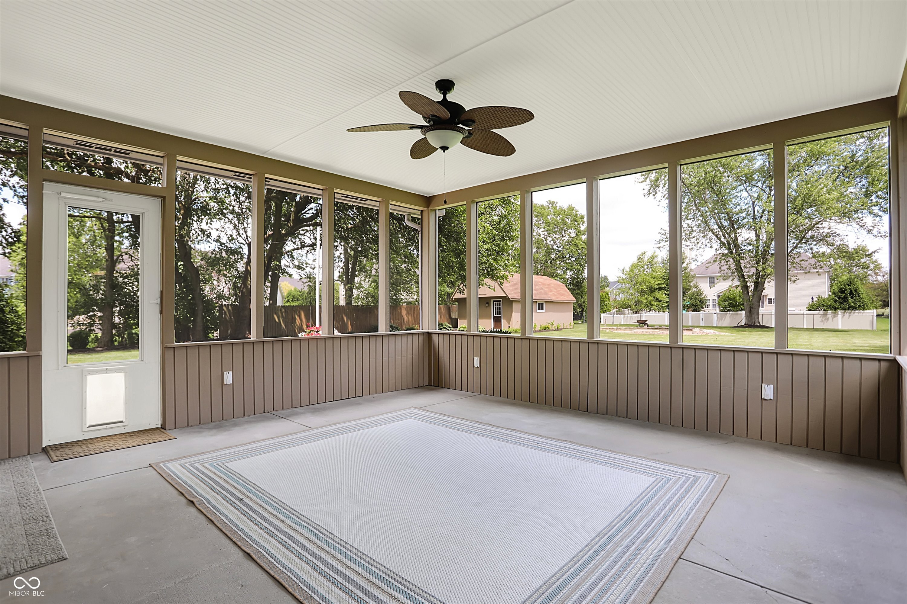 Zionsville, Indiana, 46077, United States, 3 Bedrooms Bedrooms, ,3 BathroomsBathrooms,Residential,For Sale,1975998