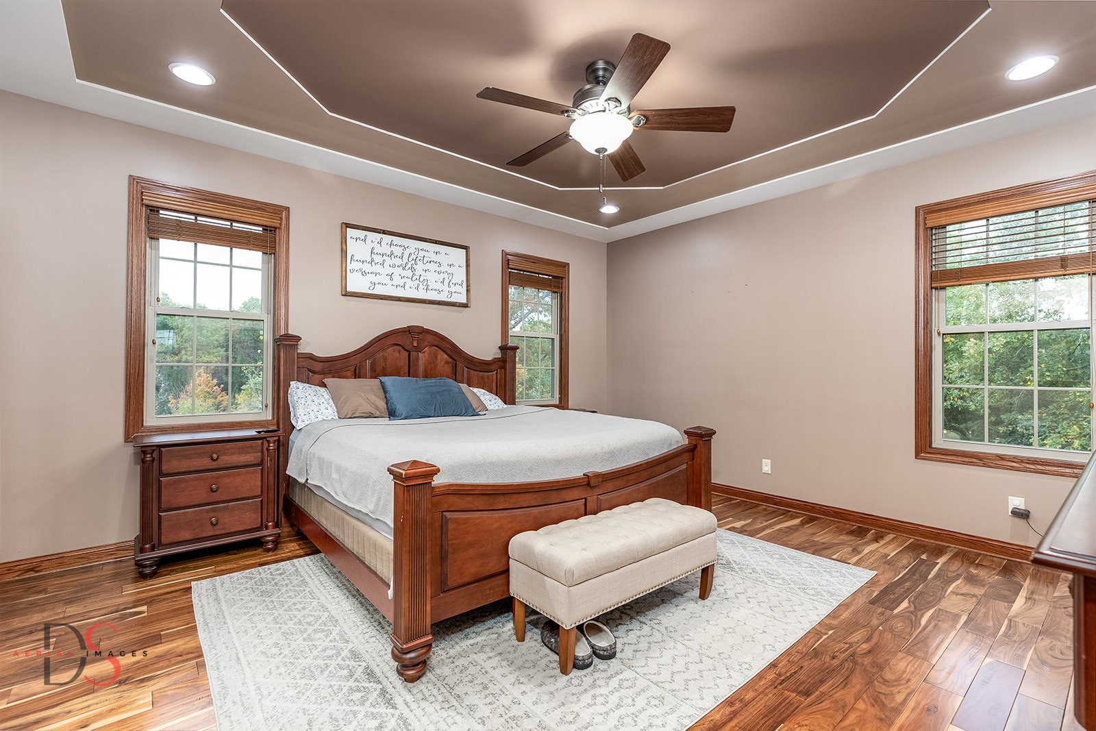 Marseilles, Illinois, 61341, United States, 4 Bedrooms Bedrooms, ,3 BathroomsBathrooms,Residential,For Sale,1970434