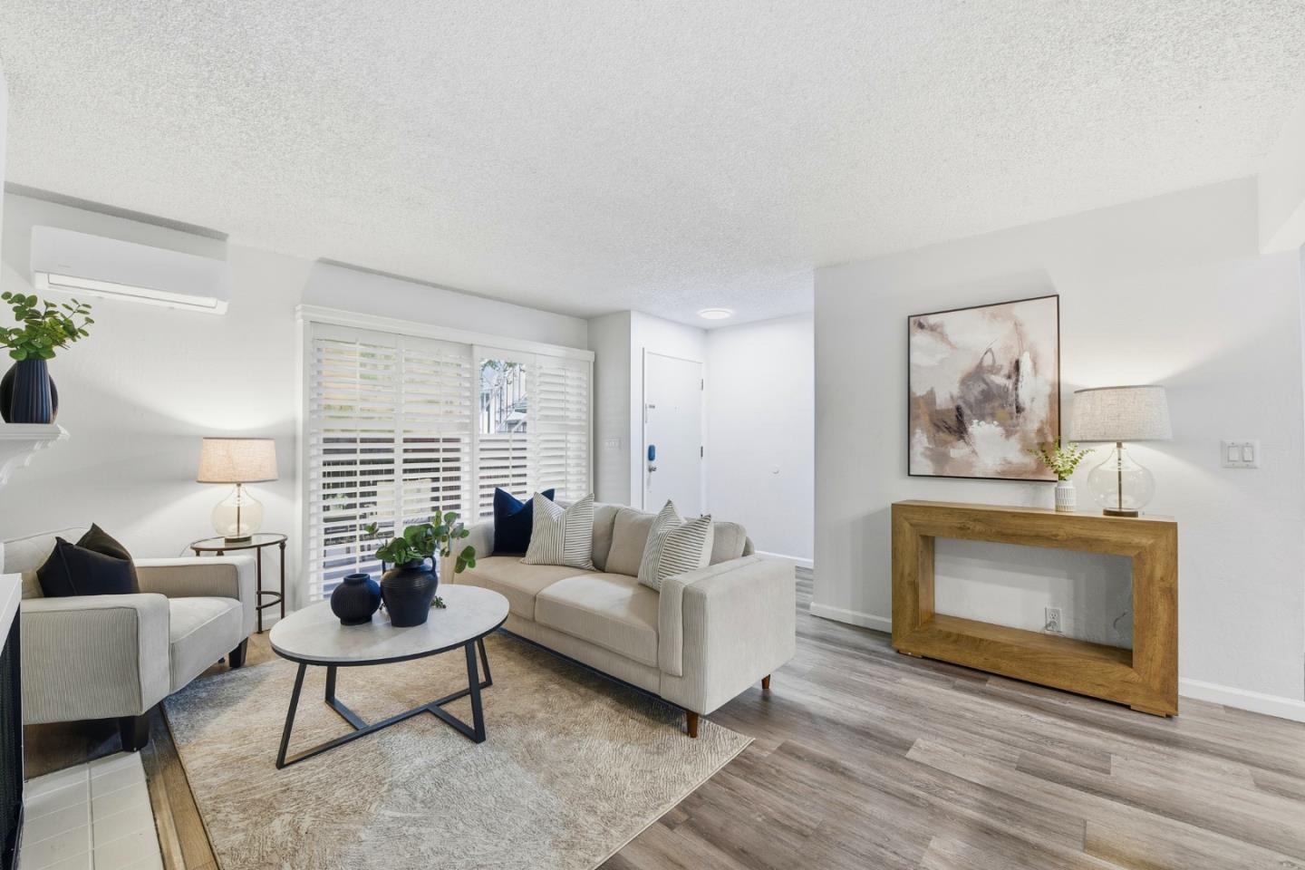 San Jose, California, 95126, United States, 1 Bedroom Bedrooms, ,1 BathroomBathrooms,Residential,For Sale,1965439