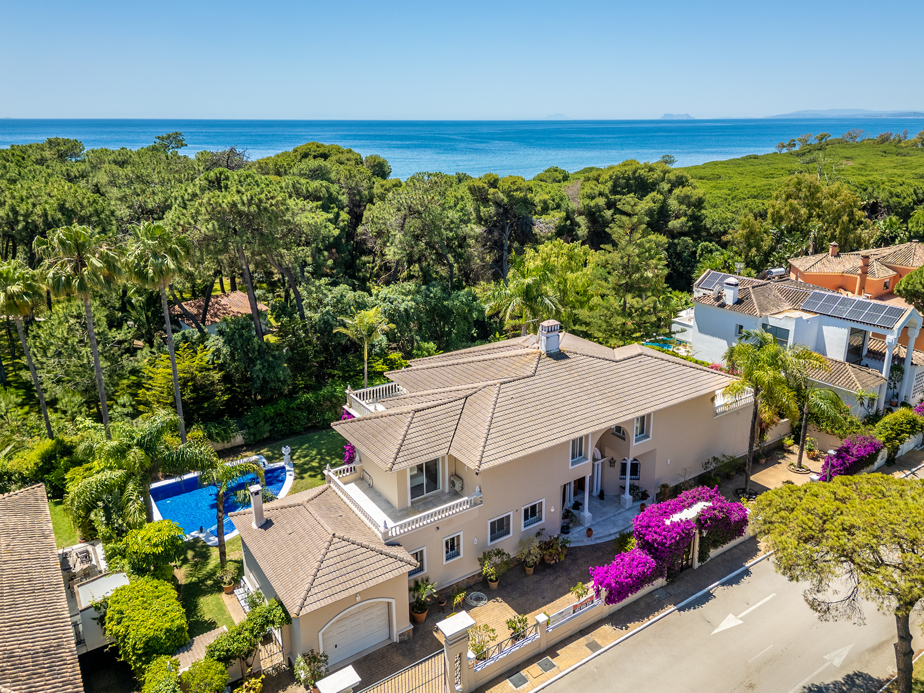  Beachside villa in El Presidente, Estepona - 物件實景
