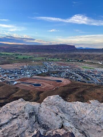 Washington, Utah, 84780, United States, 4 Bedrooms Bedrooms, ,2 BathroomsBathrooms,Residential,For Sale,2008144