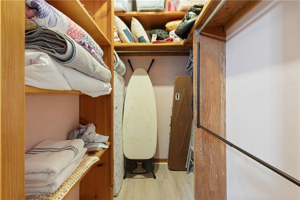 Siloam Springs, Arkansas, 72761, United States, 3 Bedrooms Bedrooms, ,4 BathroomsBathrooms,Residential,For Sale,1981853