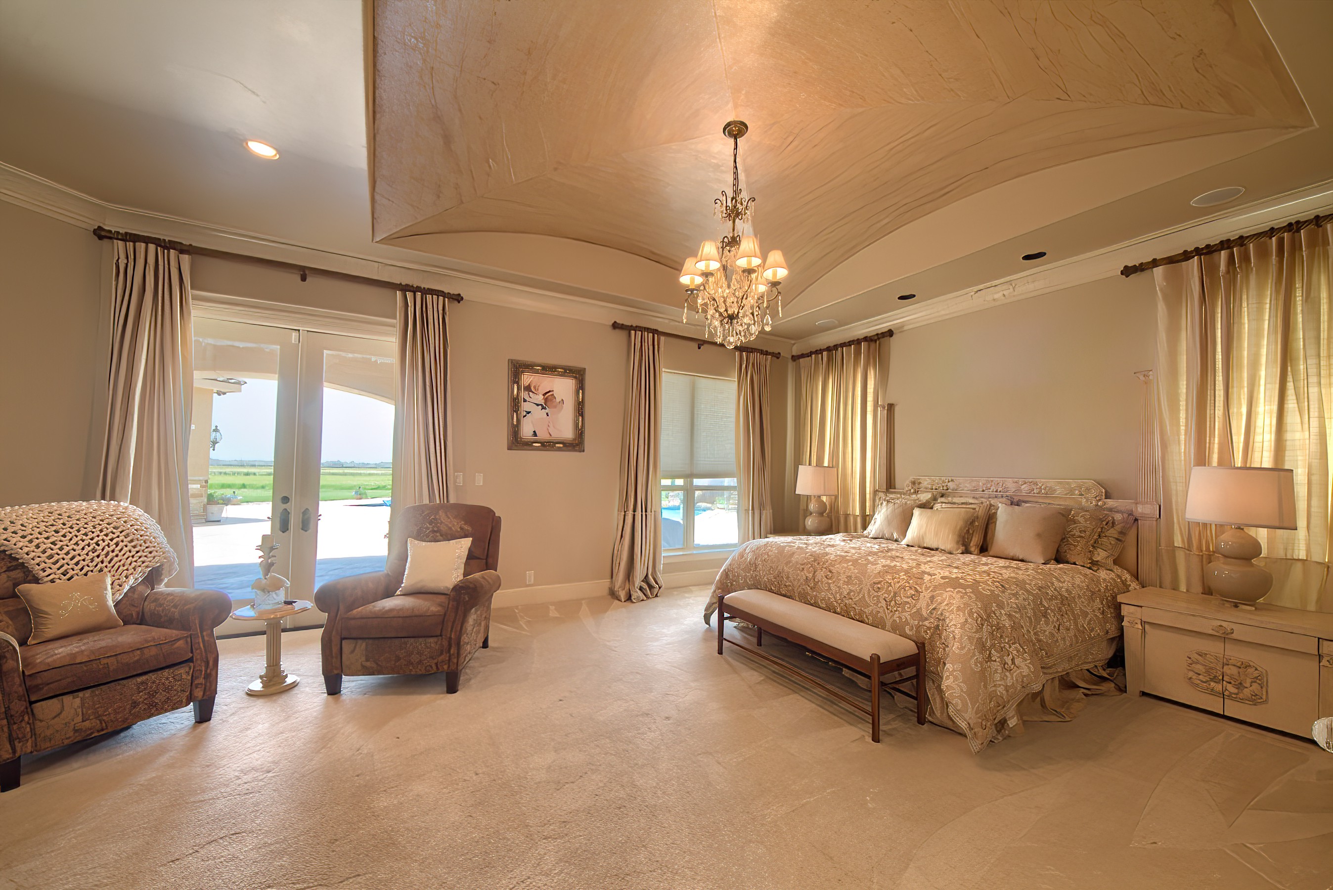 Seguin, Texas, 78155, United States, 7 Bedrooms Bedrooms, ,7 BathroomsBathrooms,Residential,For Sale,1994199