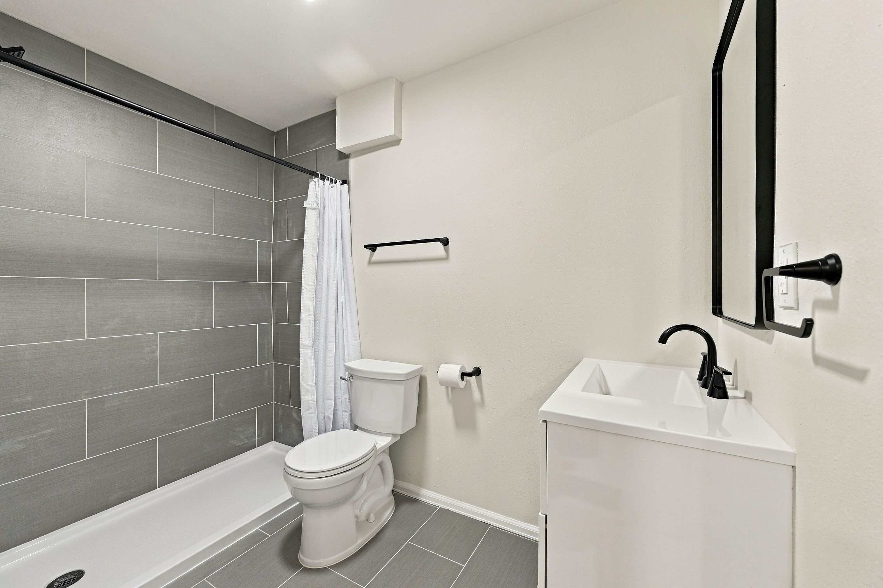  Beautifully updated and ideally located in desirable McKay Landing - 物件實景