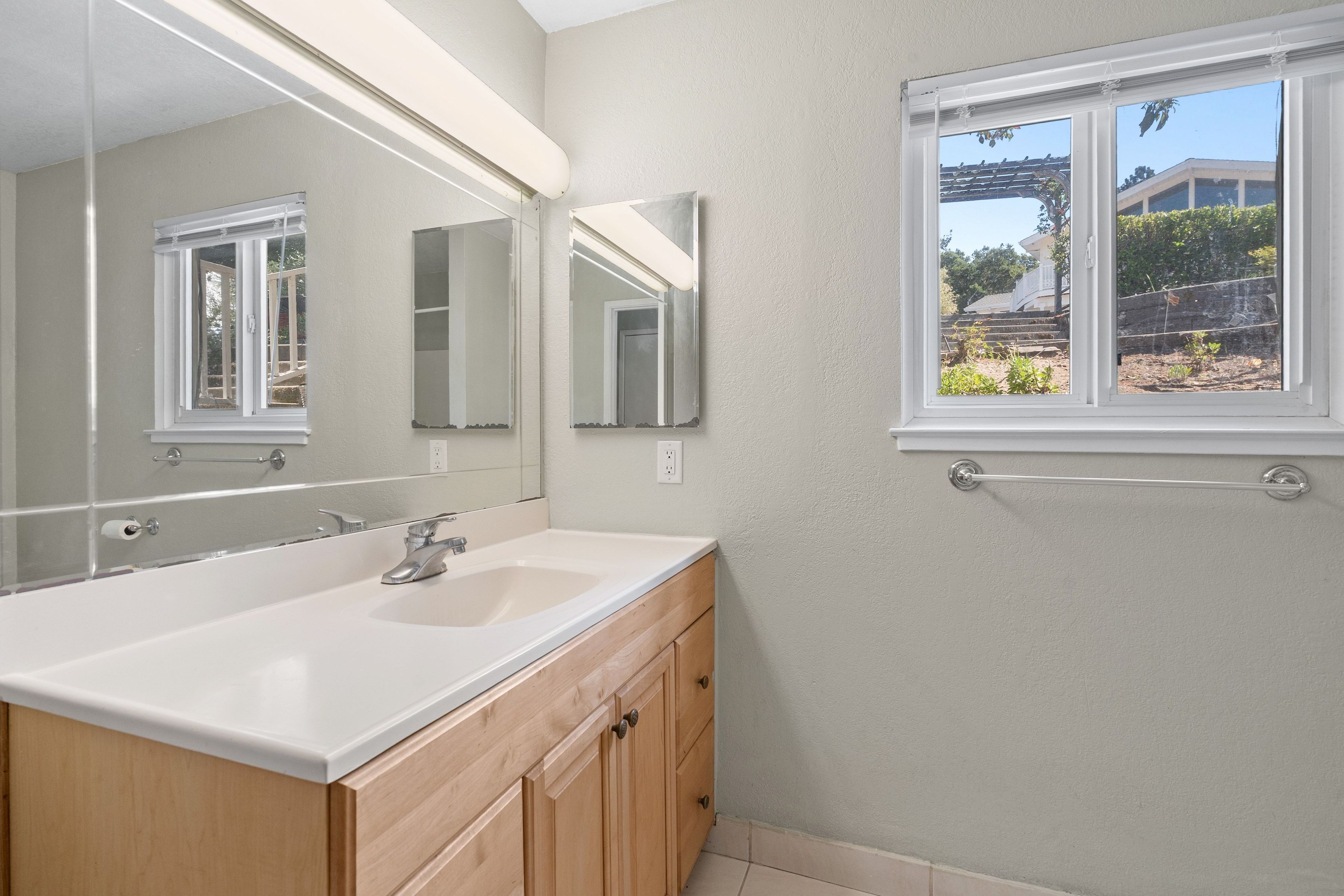  141 Lunar Drive - 物件實景