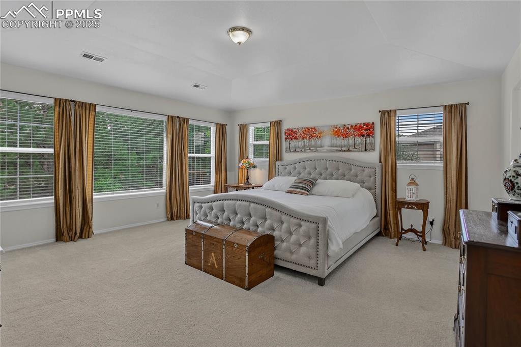 Colorado Springs, Colorado, 80920, United States, 5 Bedrooms Bedrooms, ,4 BathroomsBathrooms,Residential,For Sale,1876956
