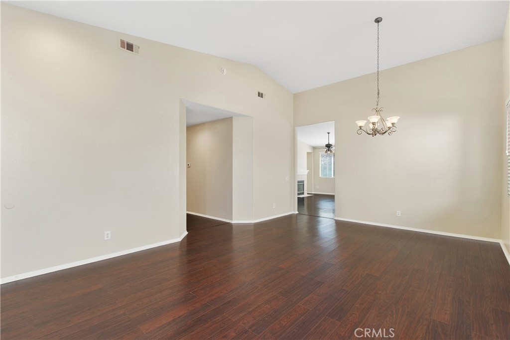 Murrieta, California, 92562, United States, 4 Bedrooms Bedrooms, ,2 BathroomsBathrooms,Residential,For Sale,1906969