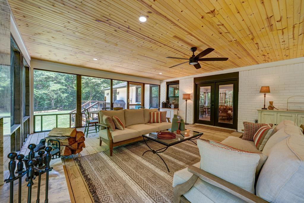 Ellijay, Georgia, 30536, United States, 4 Bedrooms Bedrooms, ,2 BathroomsBathrooms,Residential,For Sale,2015315