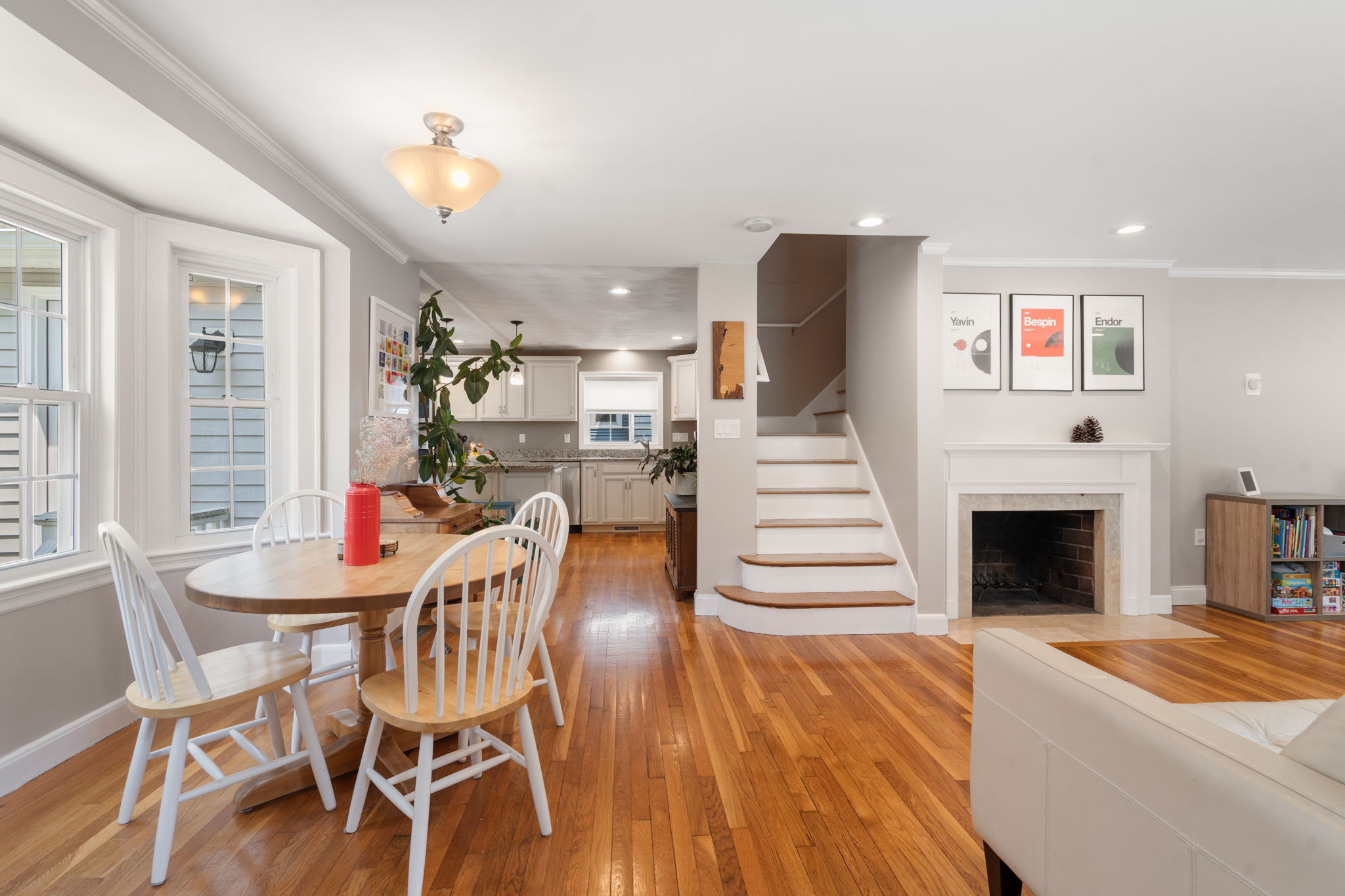  46 Macarthur Road, Stoneham, MA, 02180 - 物件實景