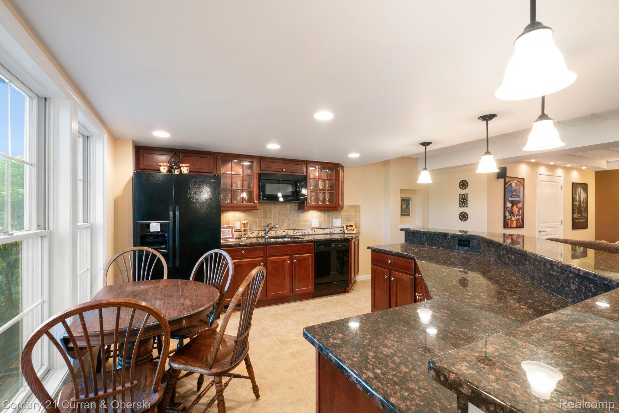 Northville, Michigan, 48168, United States, 5 Bedrooms Bedrooms, ,6 BathroomsBathrooms,Residential,For Sale,2048857