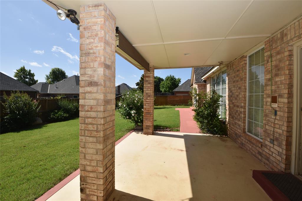 Oklahoma City, Oklahoma, 73142, United States, 5 Bedrooms Bedrooms, ,4 BathroomsBathrooms,Residential,For Sale,1935370