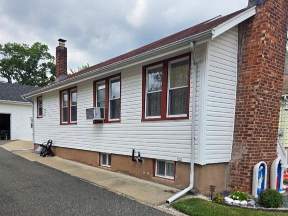Bergenfield, New Jersey, 07621, United States, 2 Bedrooms Bedrooms, ,2 BathroomsBathrooms,Residential,For Sale,1912846