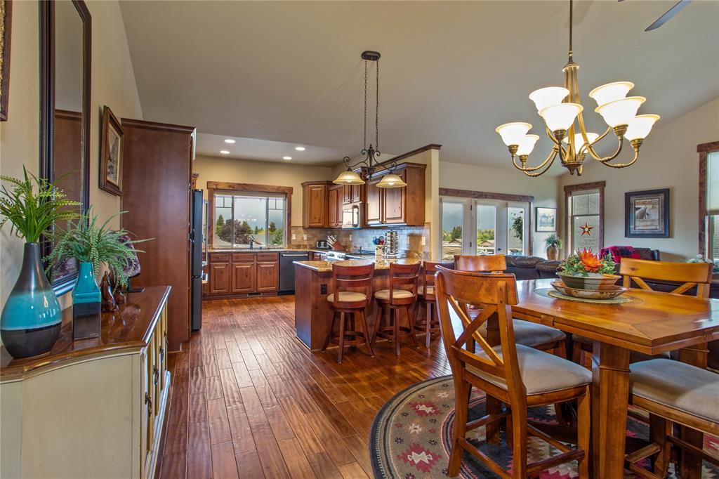 Polson, Montana, 59860, United States, 3 Bedrooms Bedrooms, ,2 BathroomsBathrooms,Residential,For Sale,1983270