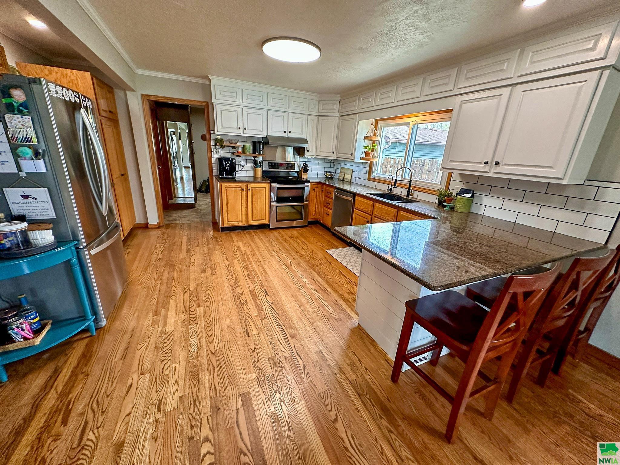 McCook Lake, South Dakota, 57049, United States, 5 Bedrooms Bedrooms, ,3 BathroomsBathrooms,Residential,For Sale,1980281