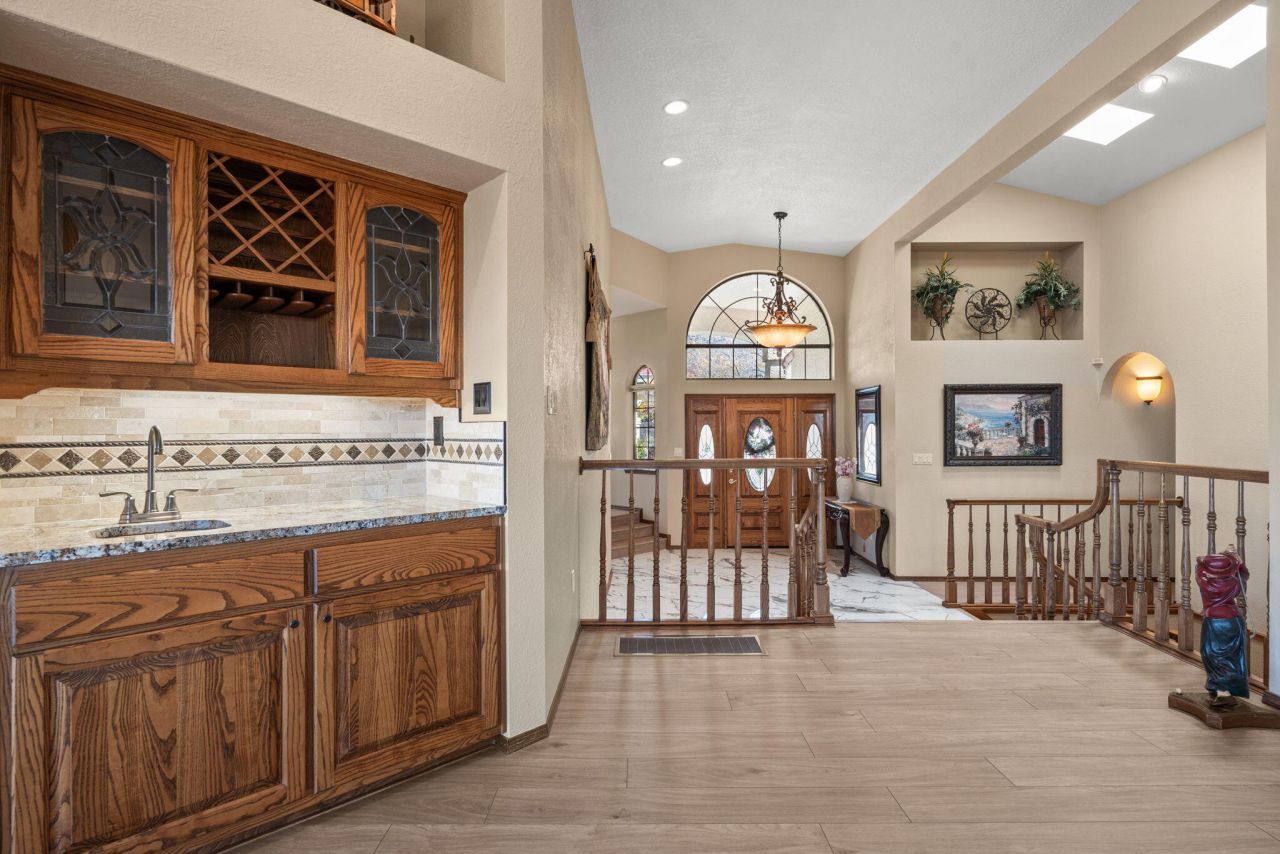 Albuquerque, New Mexico, 87112, United States, 4 Bedrooms Bedrooms, ,3 BathroomsBathrooms,Residential,For Sale,1985067