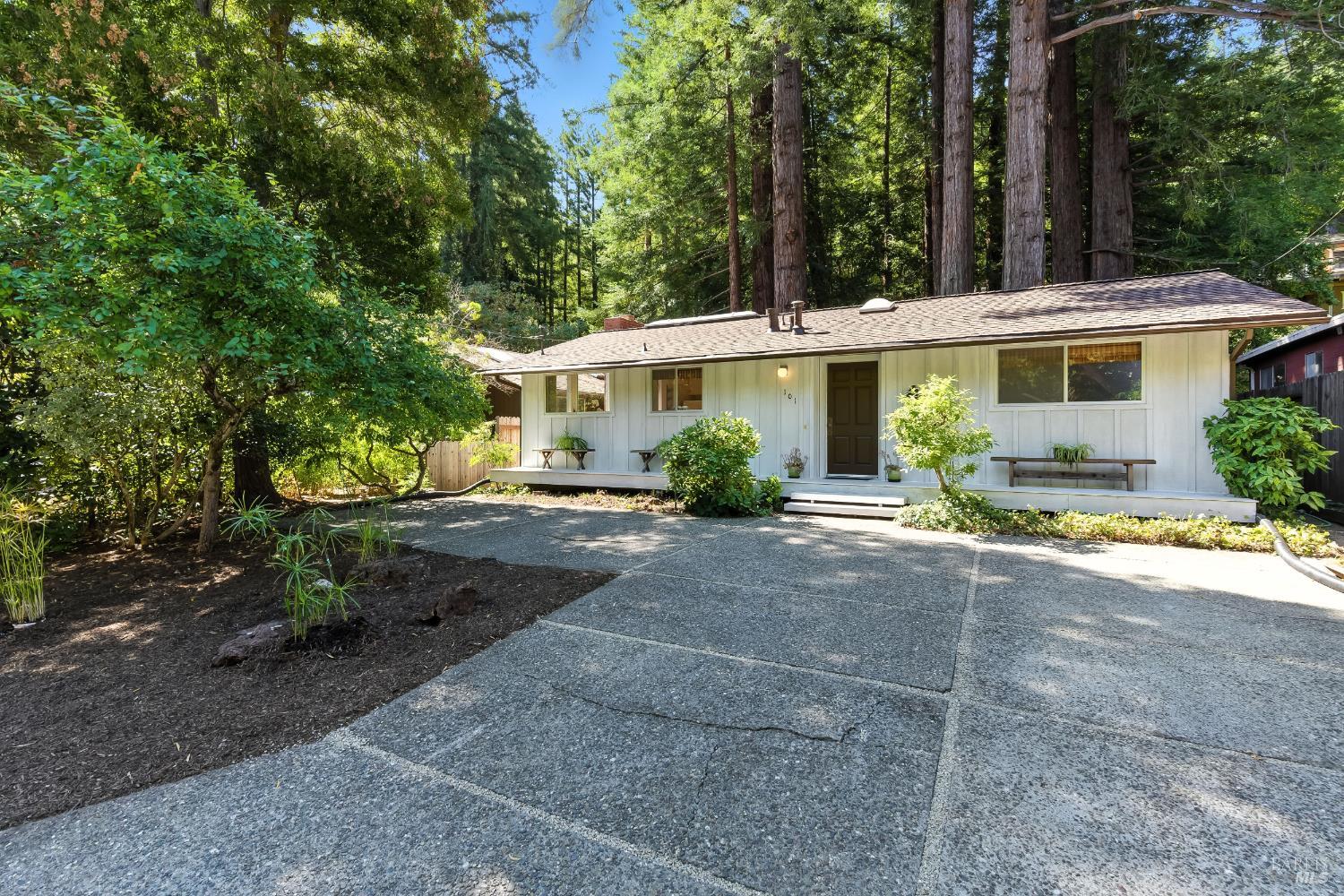 Fairfax, California, 94930, United States, 2 Bedrooms Bedrooms, ,1 BathroomBathrooms,Residential,For Sale,1926139