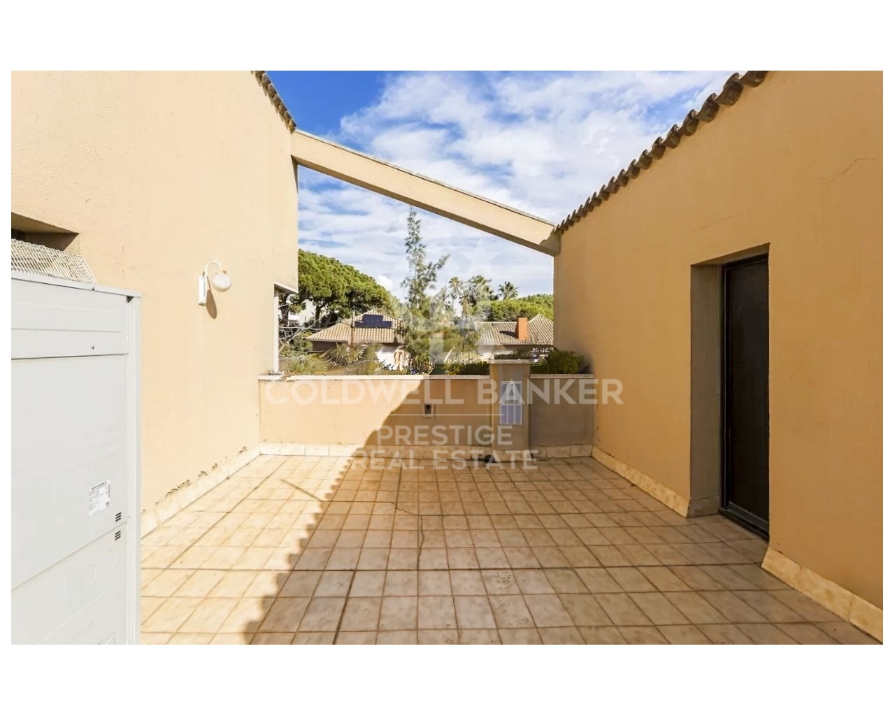 Barcelona, Esplugues de Llobregat, La Miranda - Ci, Esplugues de Llobregat, Catalonia, ES, 5 Bedrooms Bedrooms, ,4 BathroomsBathrooms,Residential,For Sale,Barcelona, Esplugues de Llobregat, La Miranda - Ci,1612405