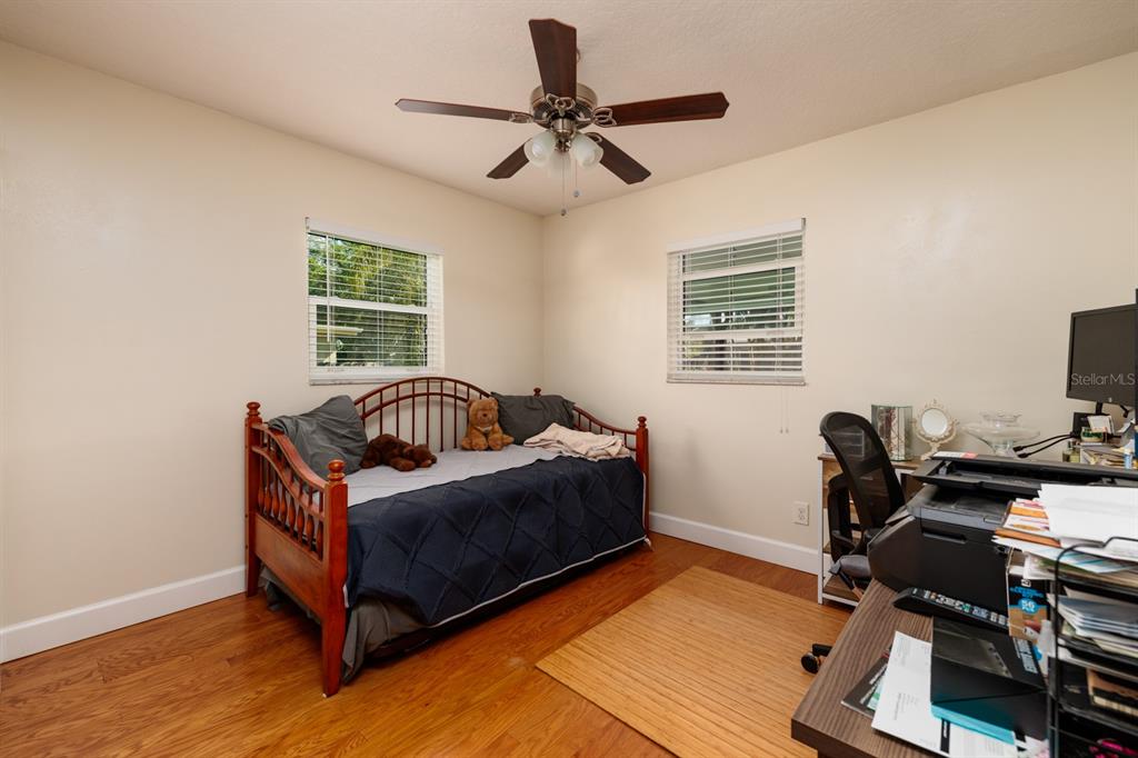 St Petersburg, Florida, 33703, United States, 3 Bedrooms Bedrooms, ,2 BathroomsBathrooms,Residential,For Sale,1770463
