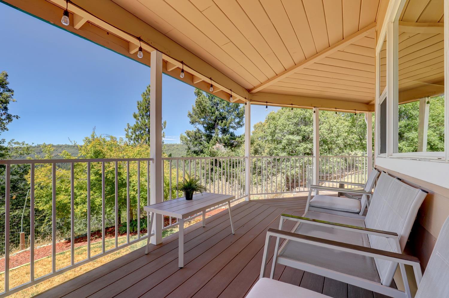 Grass Valley, California, 95945, United States, 3 Bedrooms Bedrooms, ,2 BathroomsBathrooms,Residential,For Sale,1917189