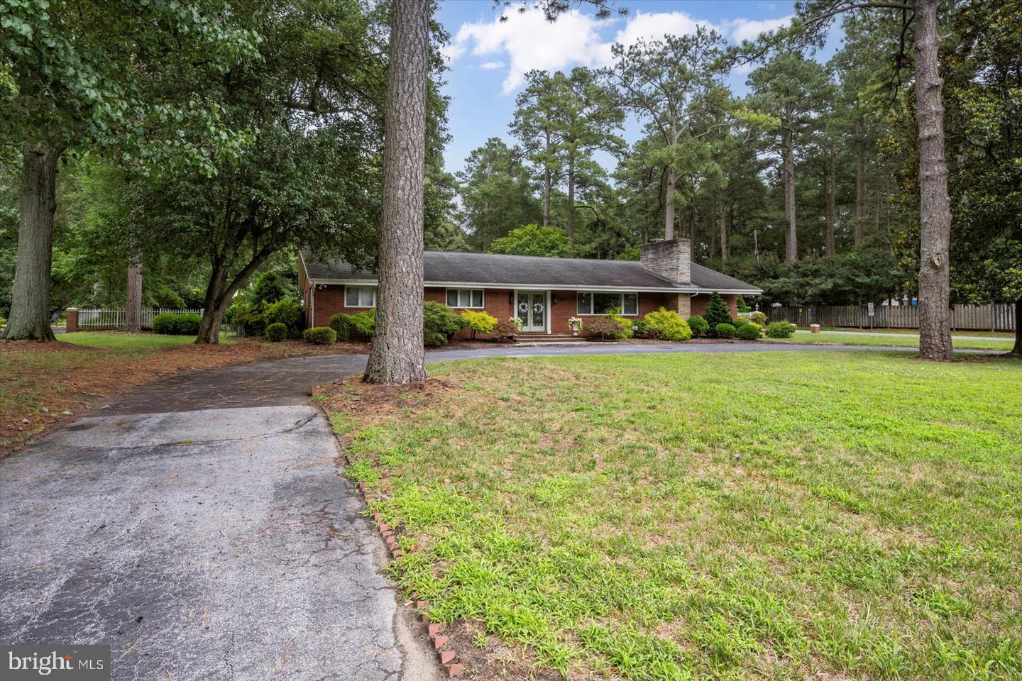 Salisbury, Maryland, 21801, United States, 3 Bedrooms Bedrooms, ,3 BathroomsBathrooms,Residential,For Sale,1898582