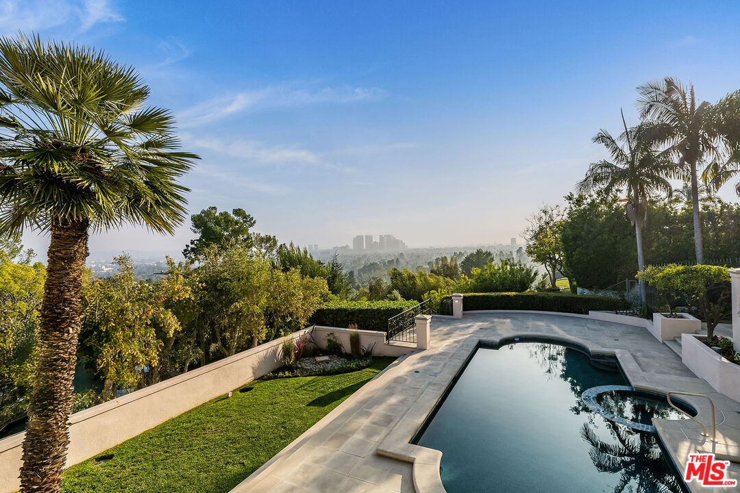 Beverly Hills, California, 90210, United States, 5 Bedrooms Bedrooms, ,4 BathroomsBathrooms,Residential,For Sale,1991118