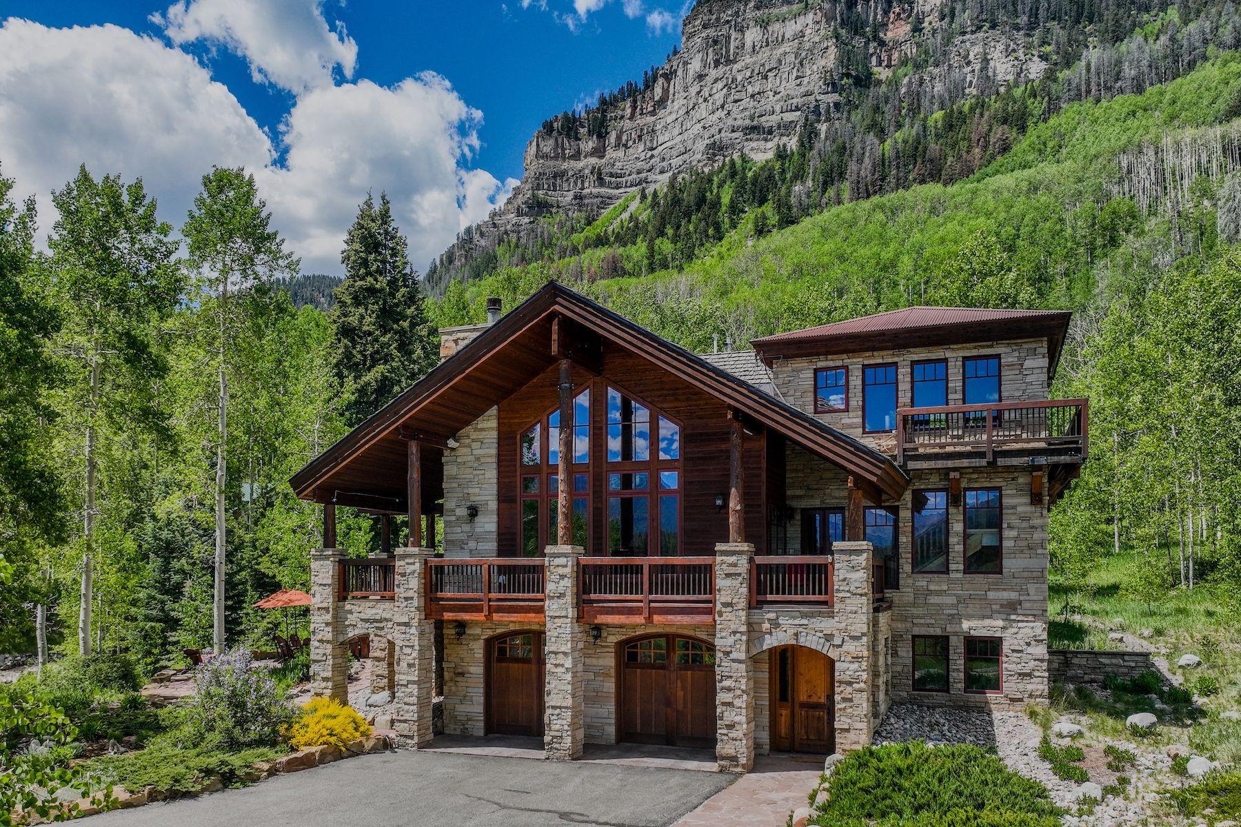  123 Falcon Ridge Road - 物件實景