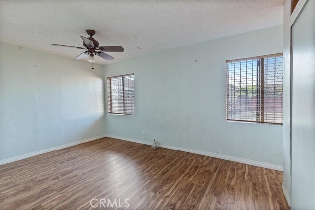 Los Angeles, California, 90003, United States, 3 Bedrooms Bedrooms, ,Residential,For Sale,1977735