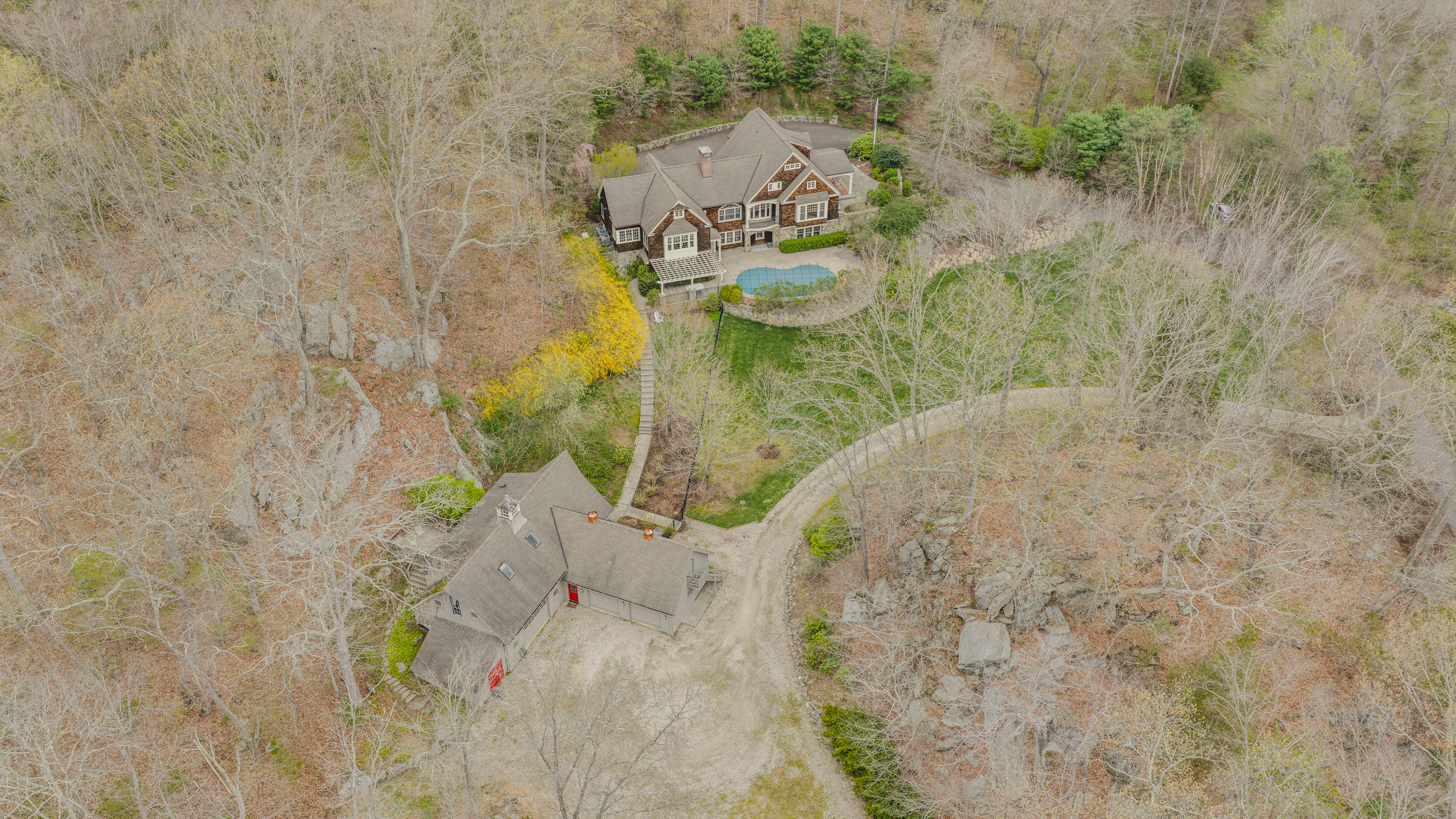  Amazing Custom Built Nantucket Style Cape on Sprawling Grounds - 物件實景