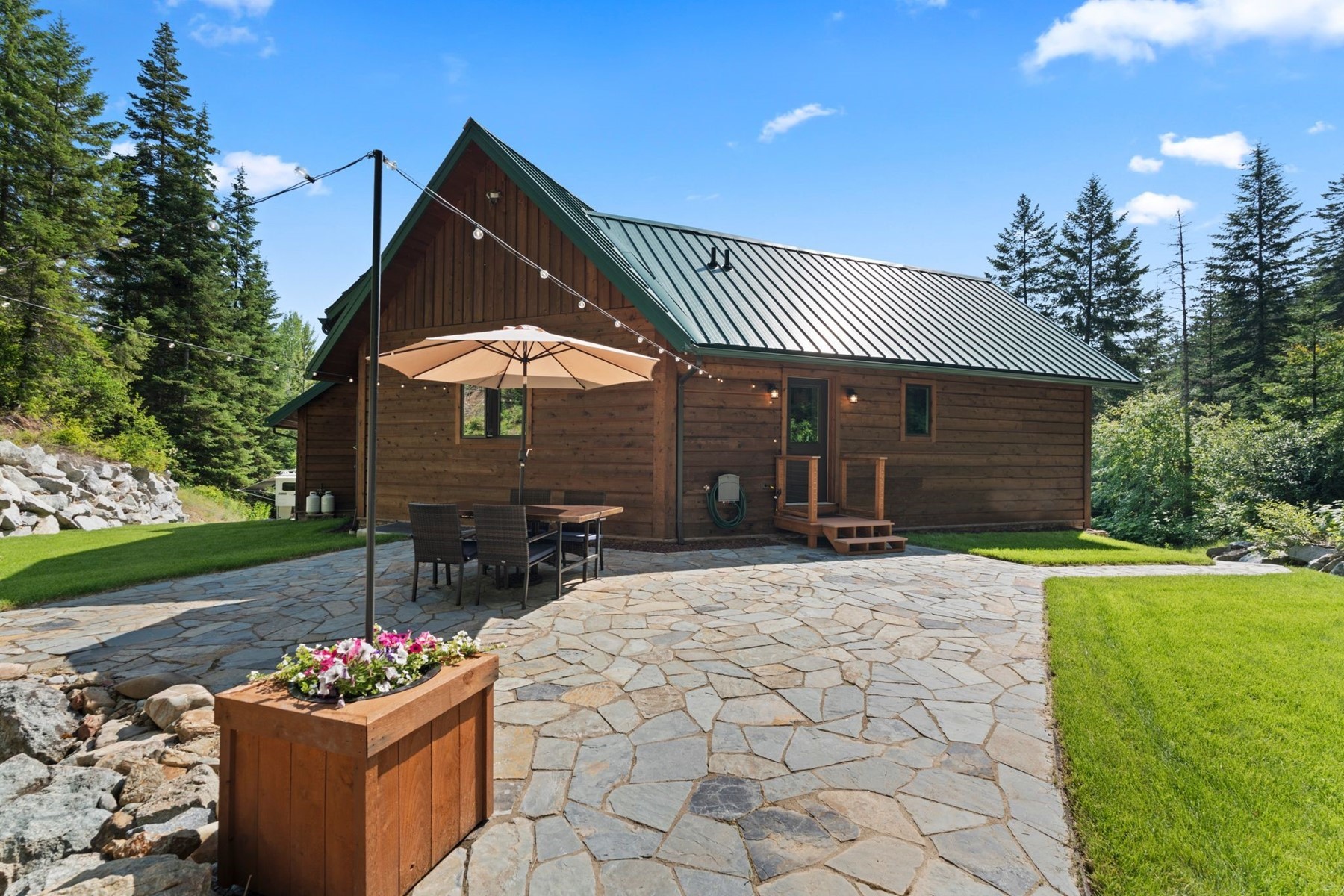  Green Home & apartment on 30 Acres - 物件實景