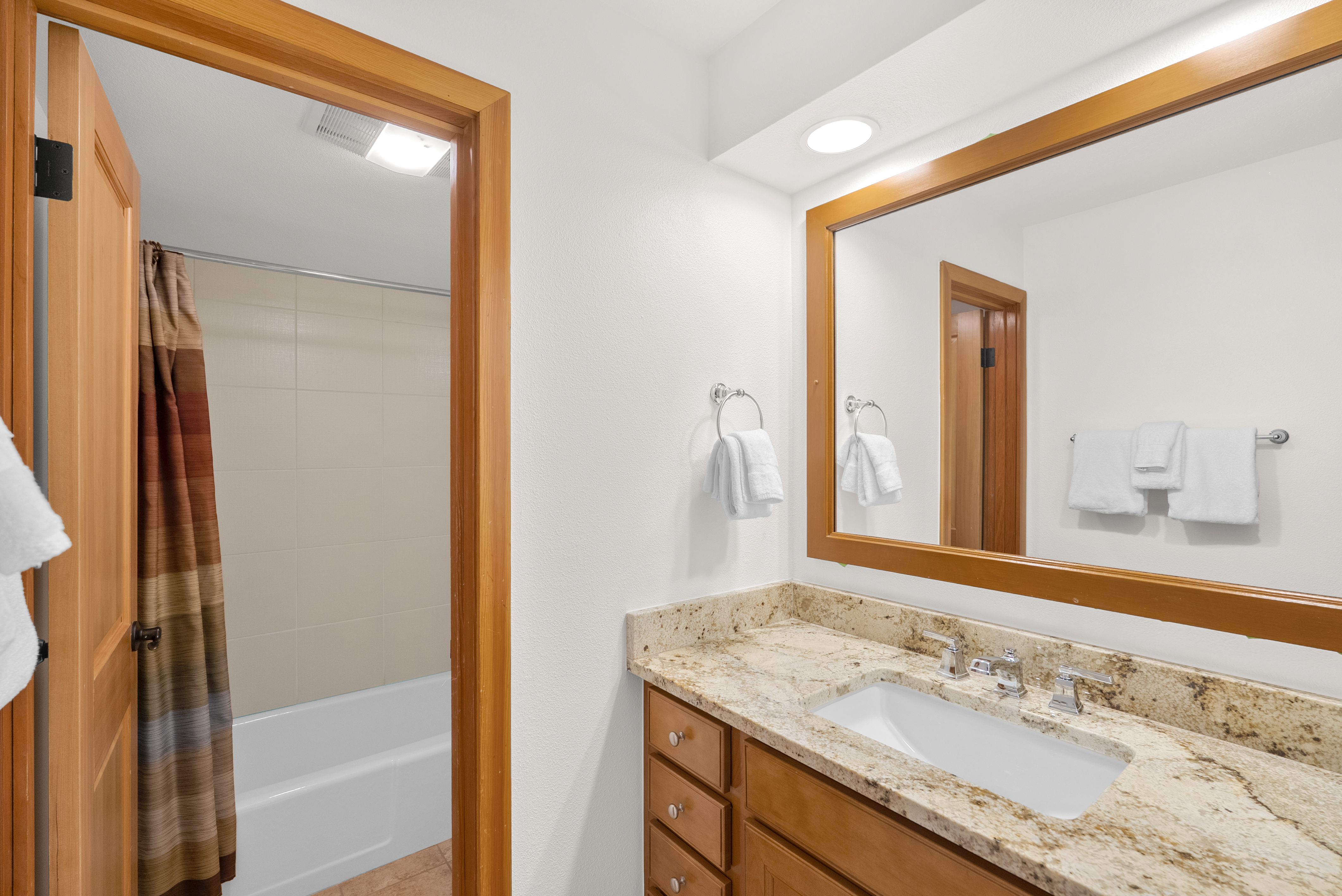  A Spacious and Light-filled Mountain Retreat - 物件實景