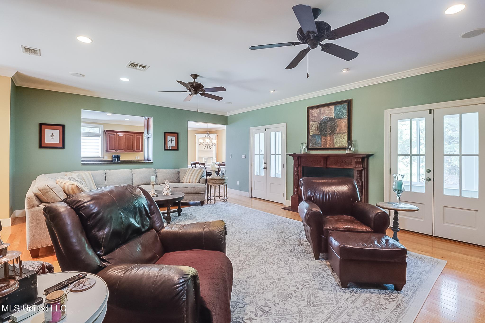 Pass Christian, Mississippi, 39571, United States, 3 Bedrooms Bedrooms, ,2 BathroomsBathrooms,Residential,For Sale,1779691