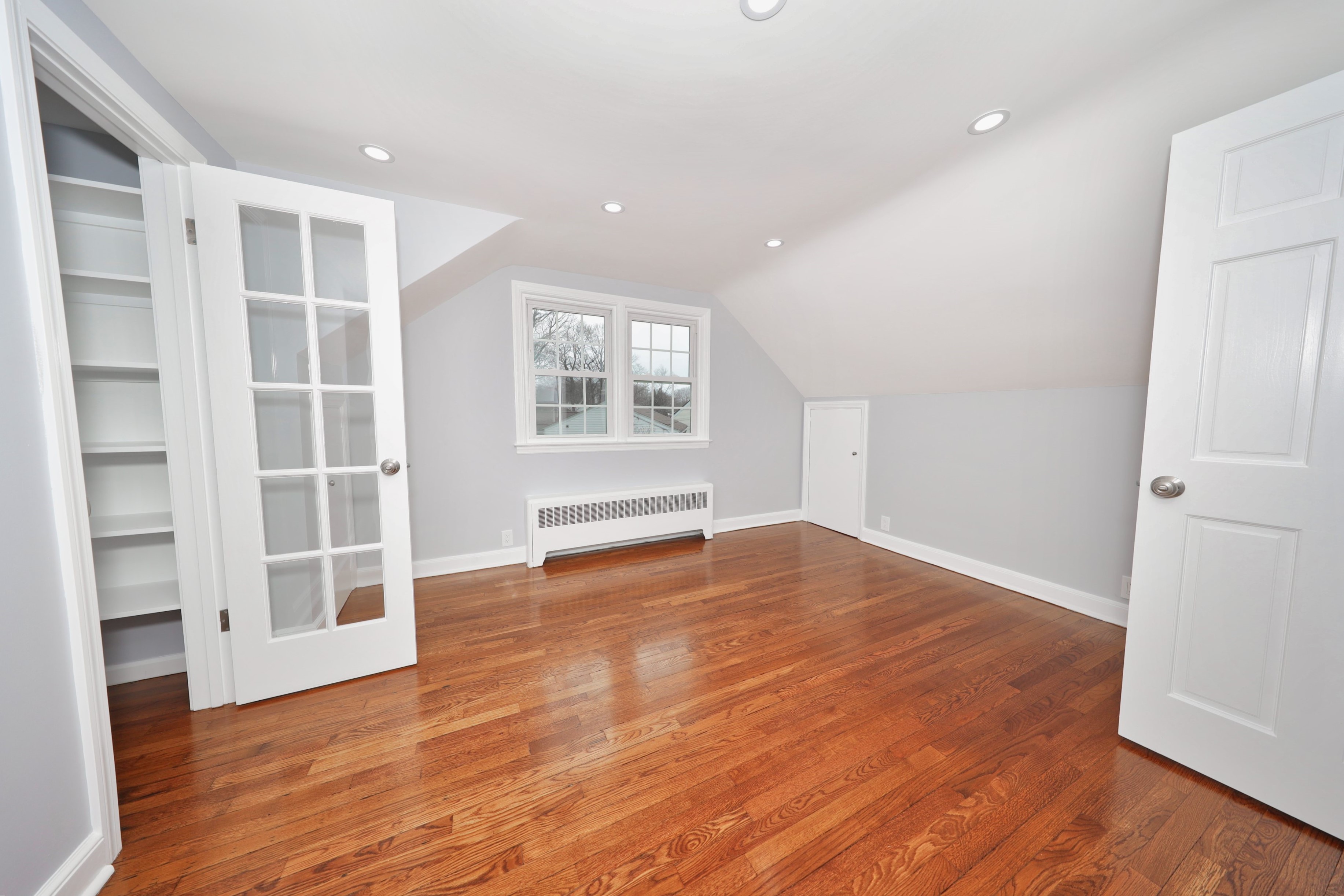 Bridgeport, Connecticut, 06606, United States, 5 Bedrooms Bedrooms, ,3 BathroomsBathrooms,Residential,For Sale,1930602