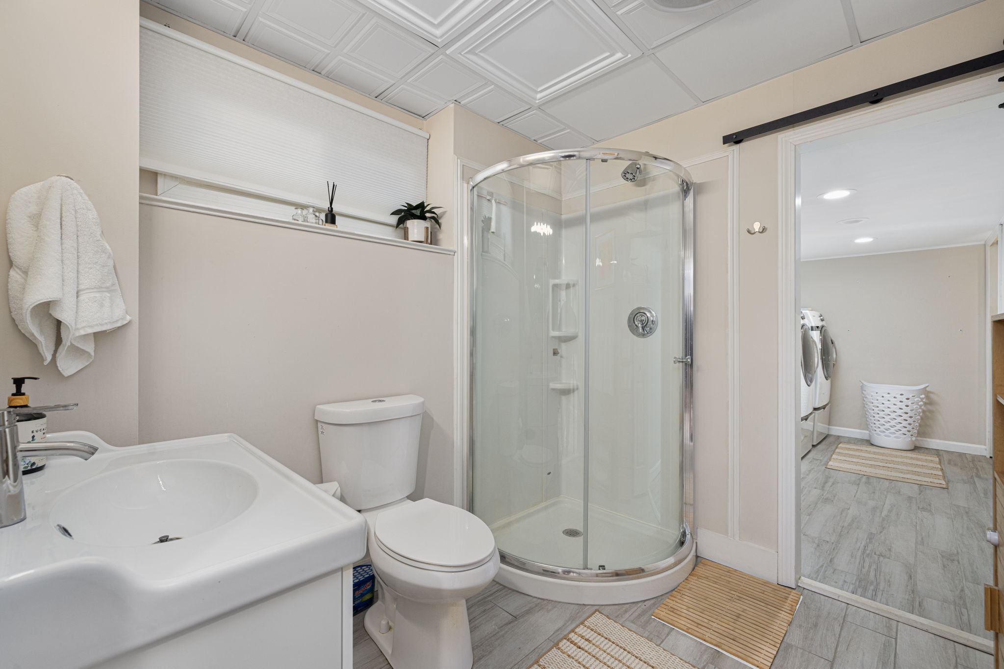  Sunny, Single Level By the Beaches - 物件實景