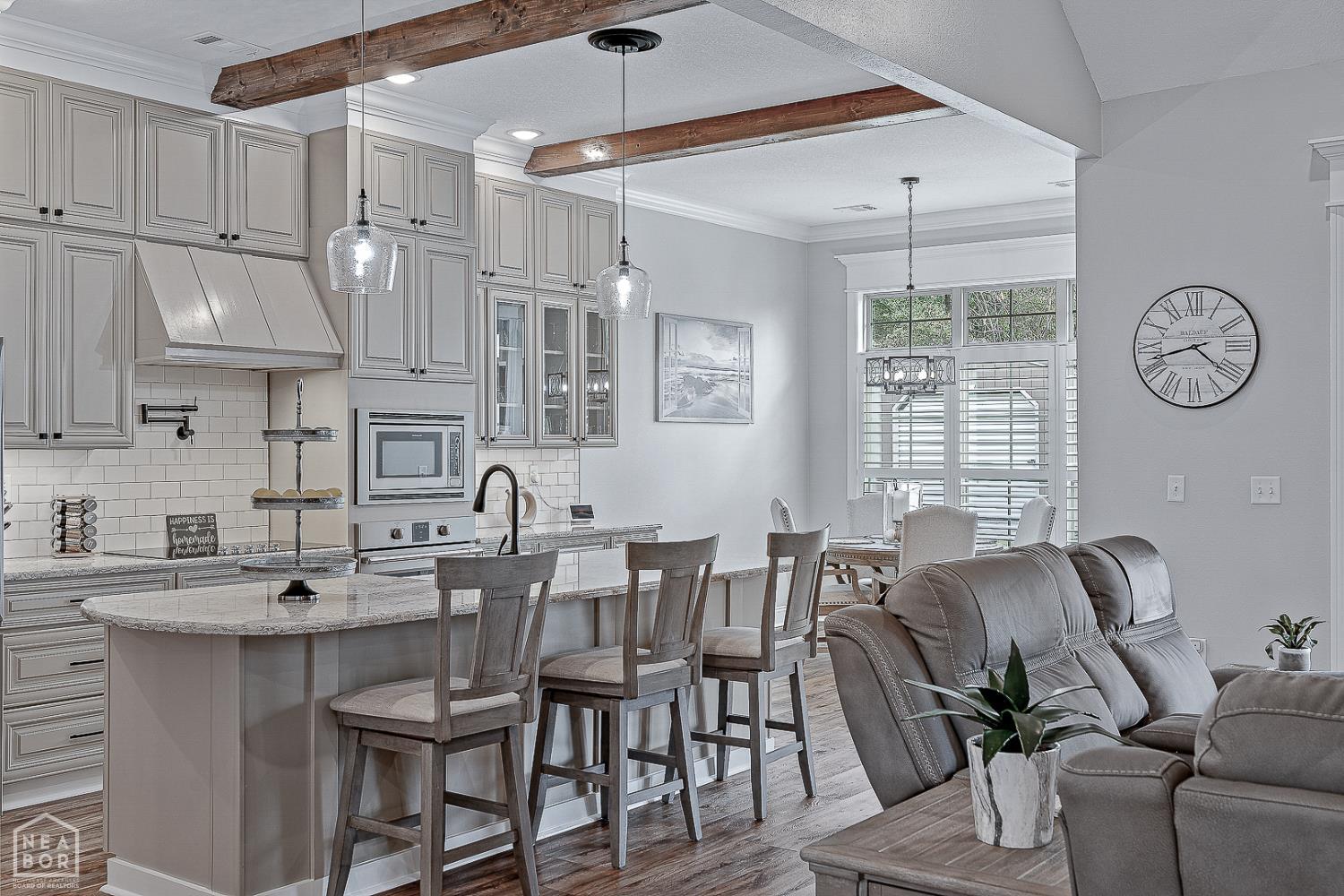 Jonesboro, Arkansas, 72404, United States, ,4 BathroomsBathrooms,Residential,For Sale,1981913