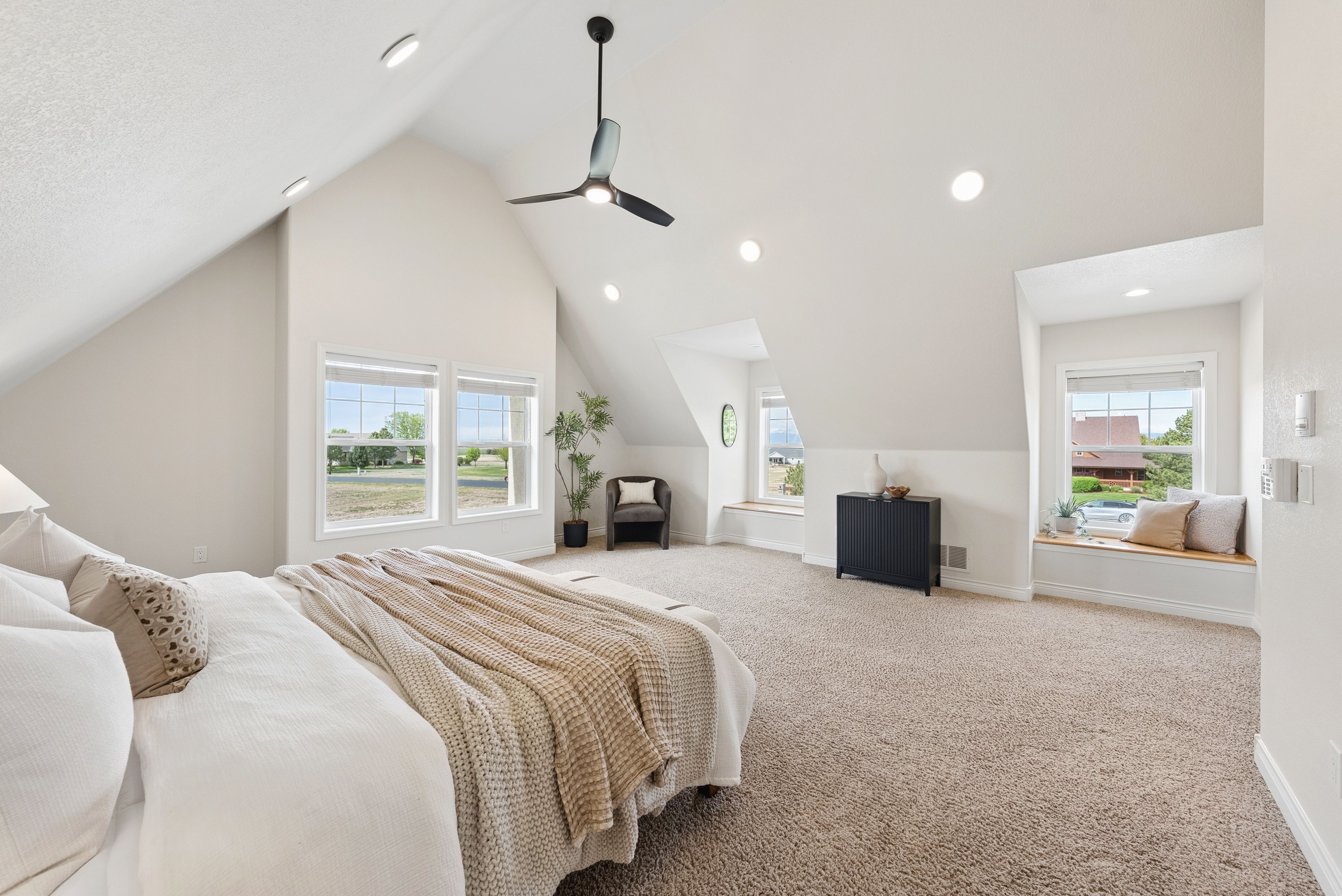  Exceptional Soaring Eagle Ranch Home - 物件實景