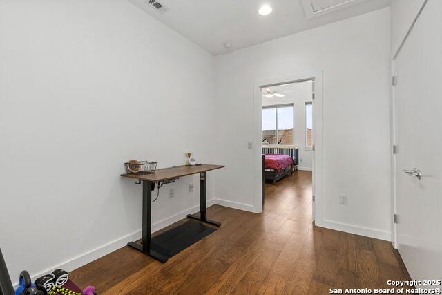 San Antonio, Texas, 78209, United States, 3 Bedrooms Bedrooms, ,4 BathroomsBathrooms,Residential,For Sale,1906137