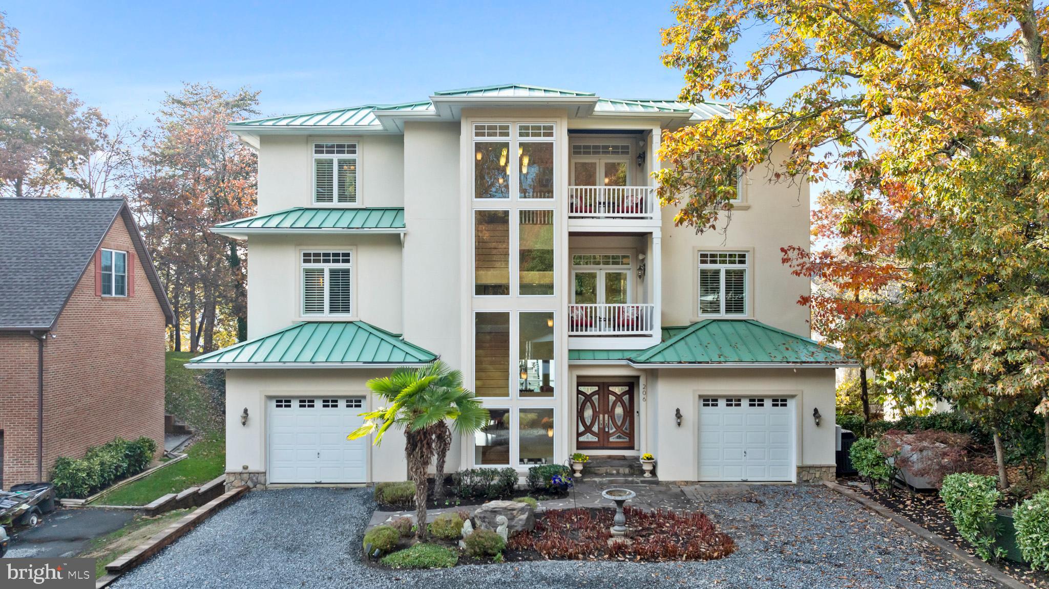 Lusby, Maryland, 20657, United States, 4 Bedrooms Bedrooms, ,6 BathroomsBathrooms,Residential,For Sale,1990435