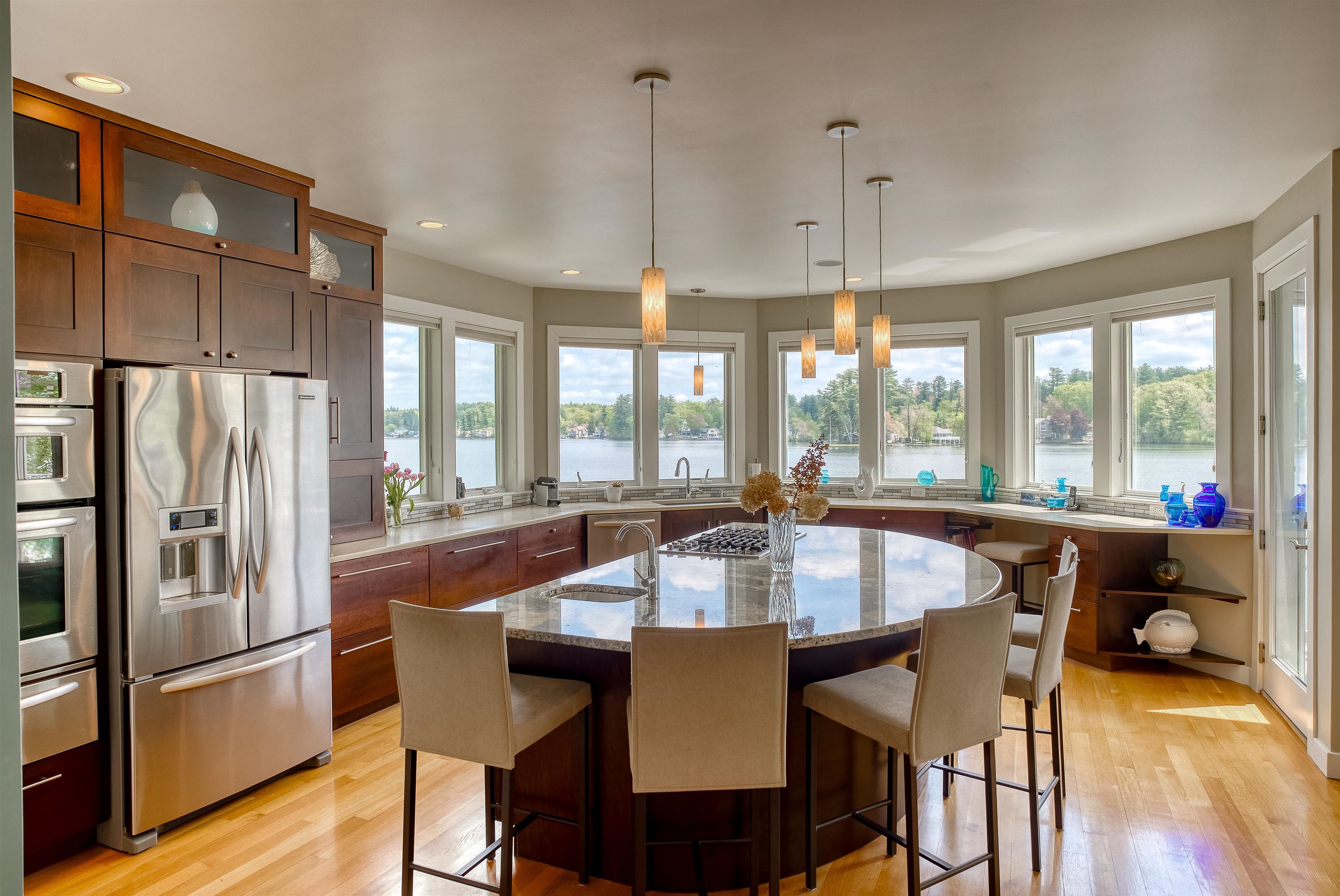 Windham, New Hampshire, 03087, United States, 4 Bedrooms Bedrooms, ,3 BathroomsBathrooms,Residential,For Sale,1824064