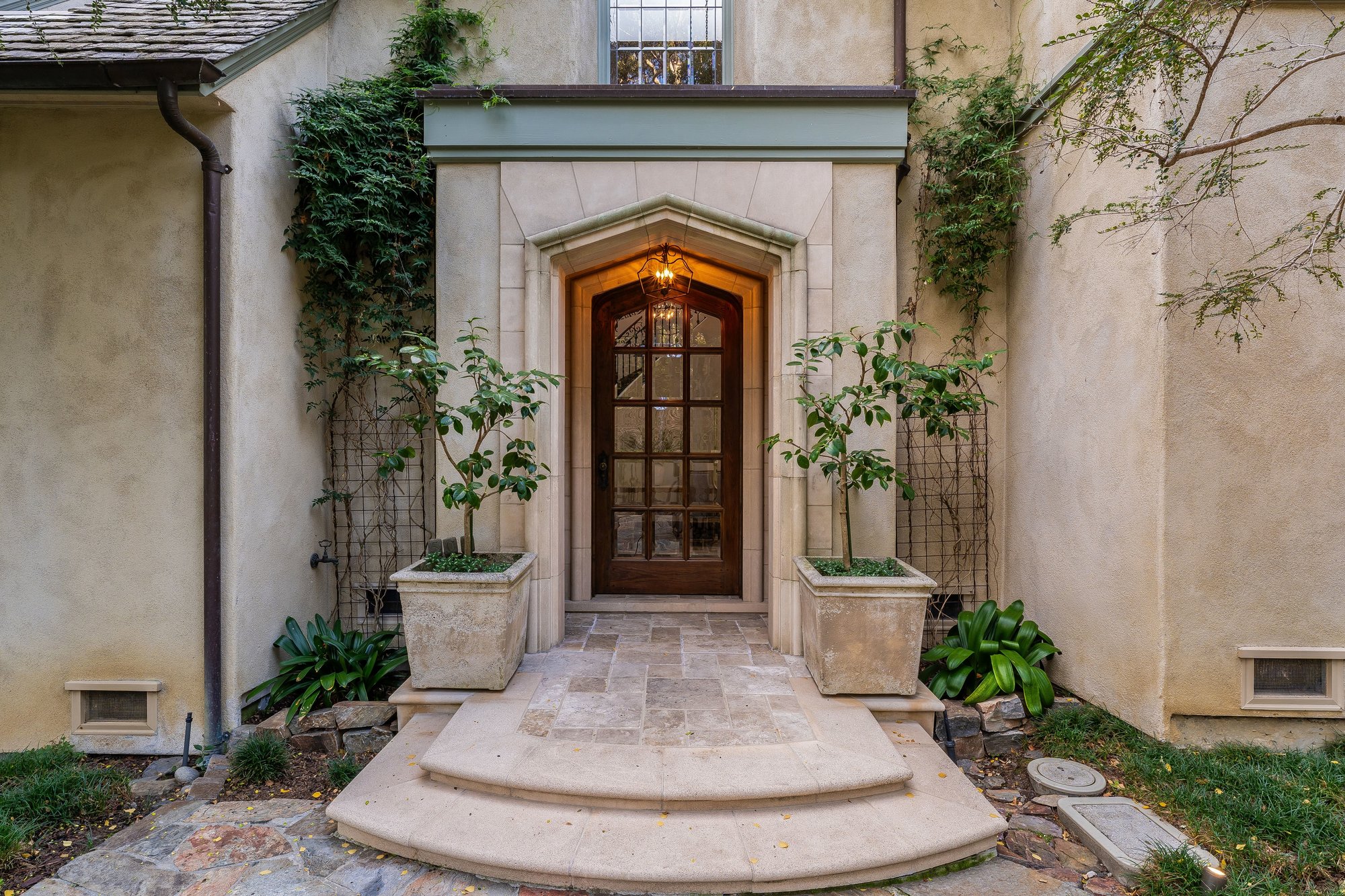  Timeless Elegance in Lower Hillsborough - 物件實景