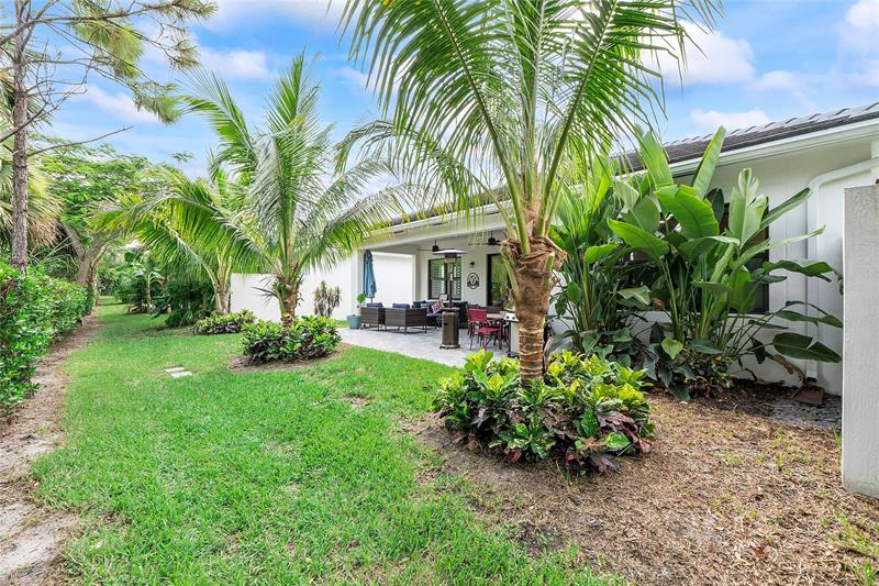 Lake Worth, Florida, 33463, United States, 3 Bedrooms Bedrooms, ,2 BathroomsBathrooms,Residential,For Sale,1925121
