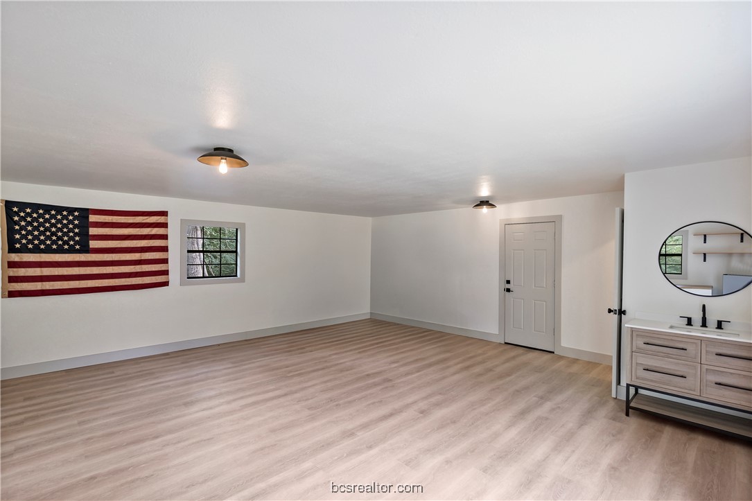 College Station, Texas, 77845, United States, 4 Bedrooms Bedrooms, ,5 BathroomsBathrooms,Residential,For Sale,1932091