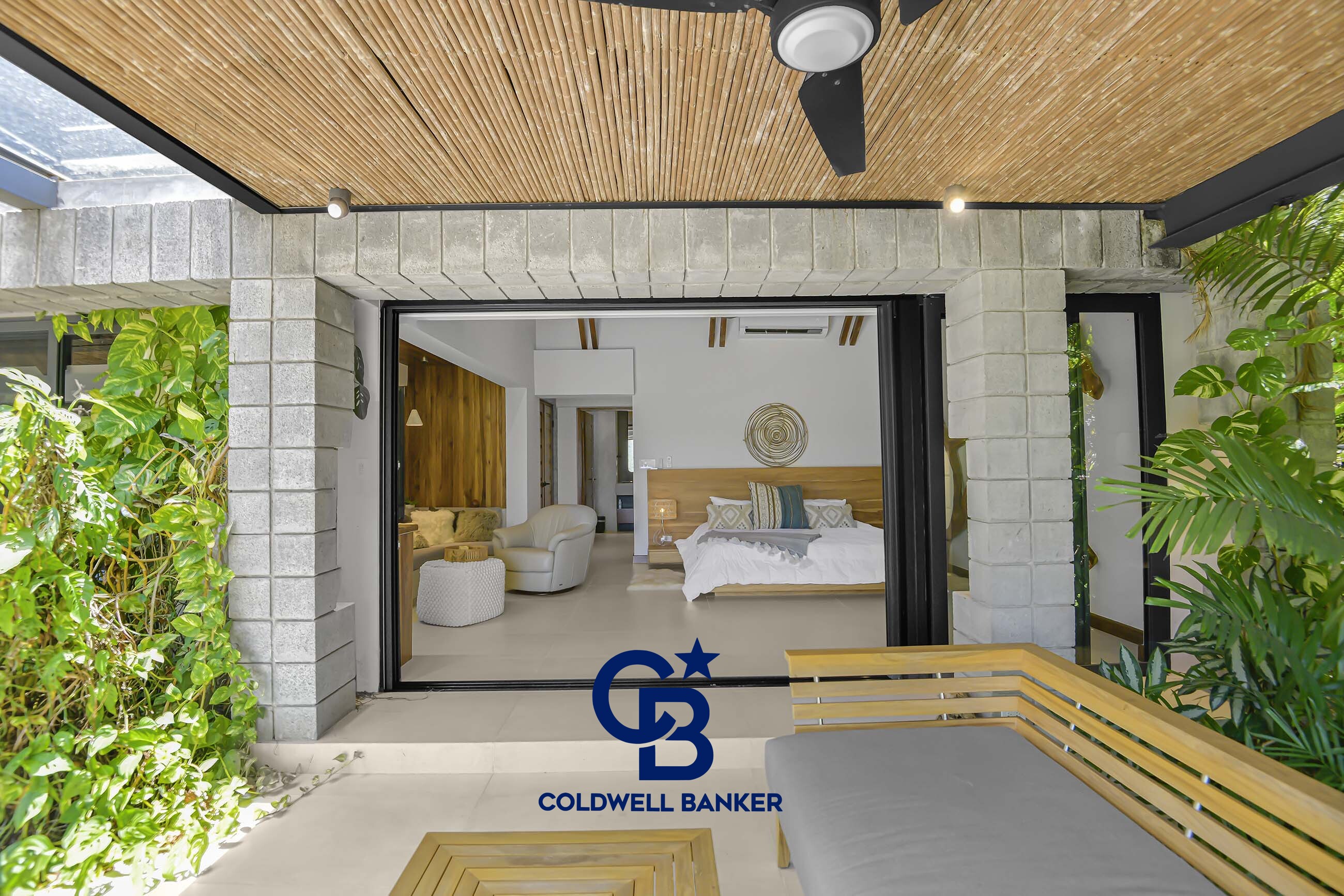 Herradura, Puntarenas, CR, 4 Bedrooms Bedrooms, ,3 BathroomsBathrooms,Residential,For Sale,1902028