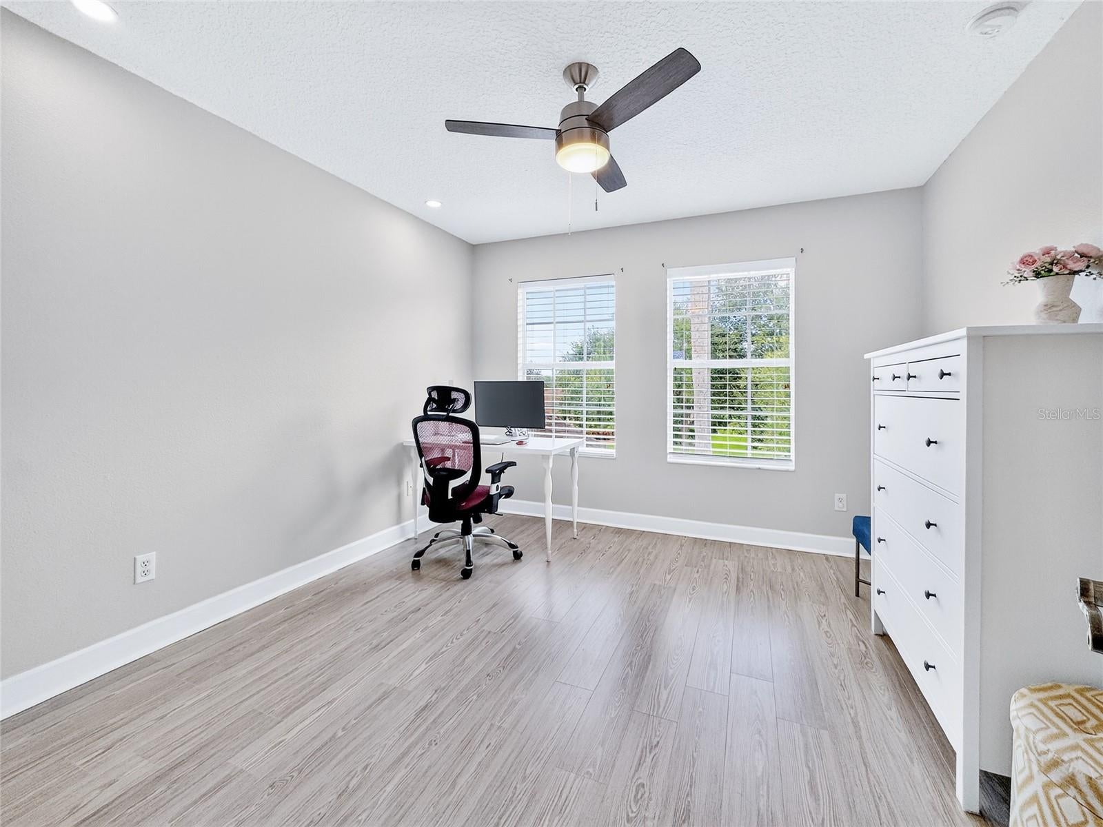 OVIEDO, Florida, 32766, United States, 5 Bedrooms Bedrooms, ,3 BathroomsBathrooms,Residential,For Sale,1974970