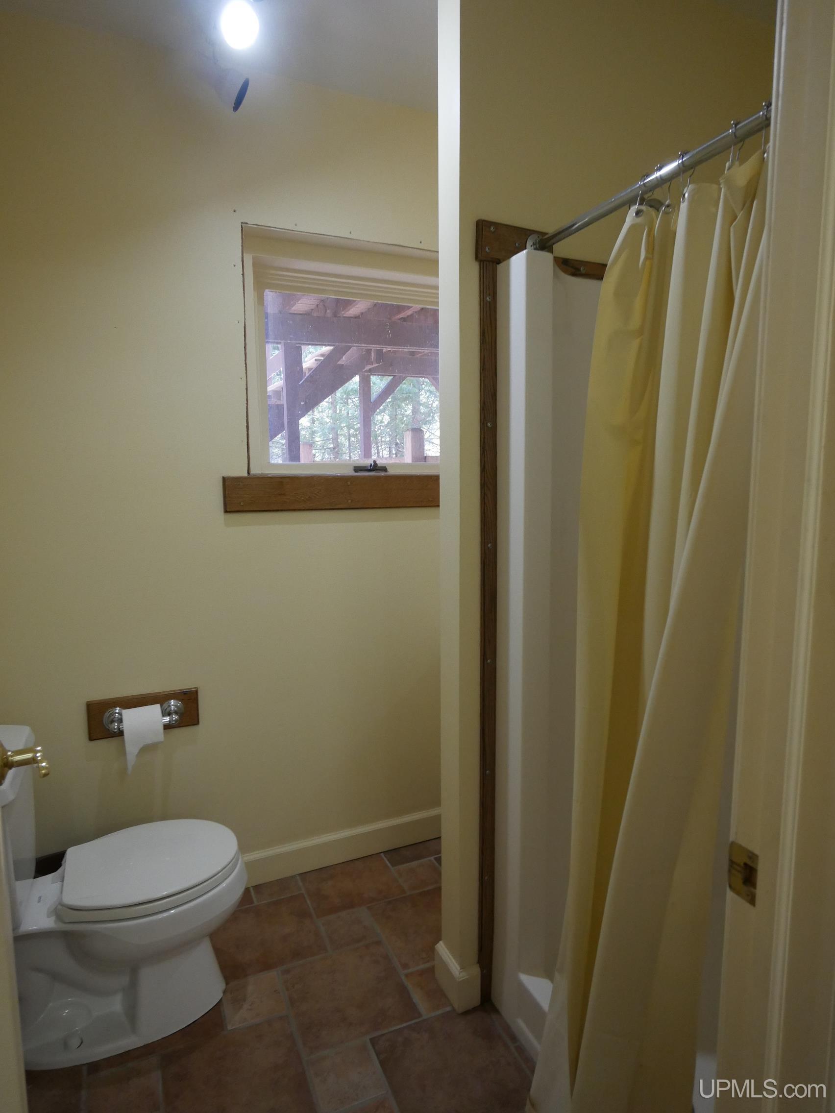 Copper Harbor, Michigan, 49918, United States, 3 Bedrooms Bedrooms, ,3 BathroomsBathrooms,Residential,For Sale,1924307