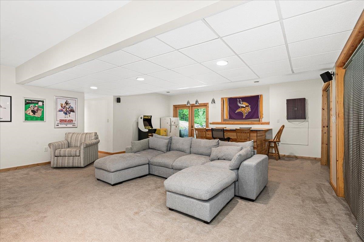 Two Harbors, Minnesota, 55616, United States, 5 Bedrooms Bedrooms, ,2 BathroomsBathrooms,Residential,For Sale,1943377