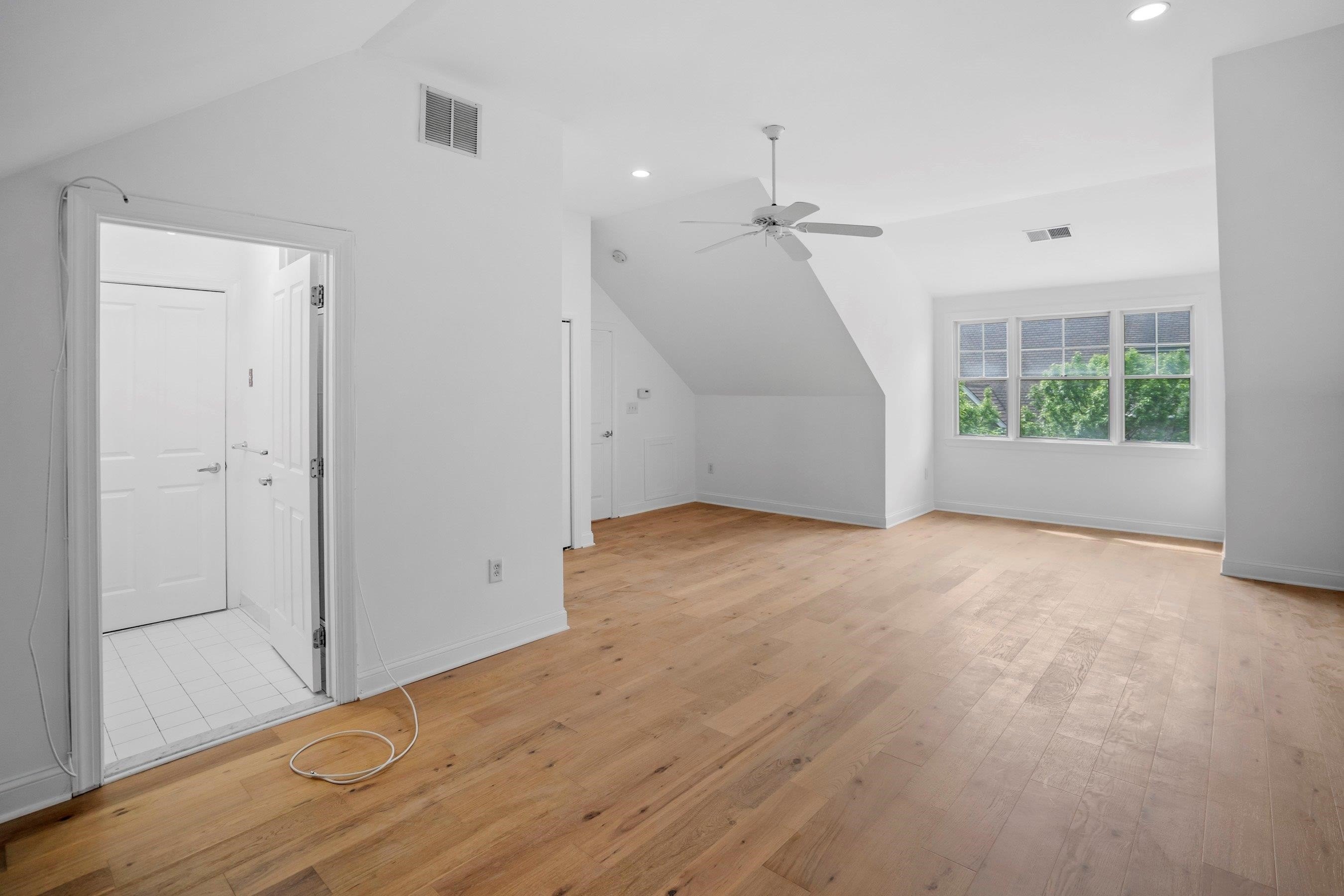 JC, Greenville, New Jersey, 07305, United States, 4 Bedrooms Bedrooms, ,4 BathroomsBathrooms,Residential,For Sale,1983348