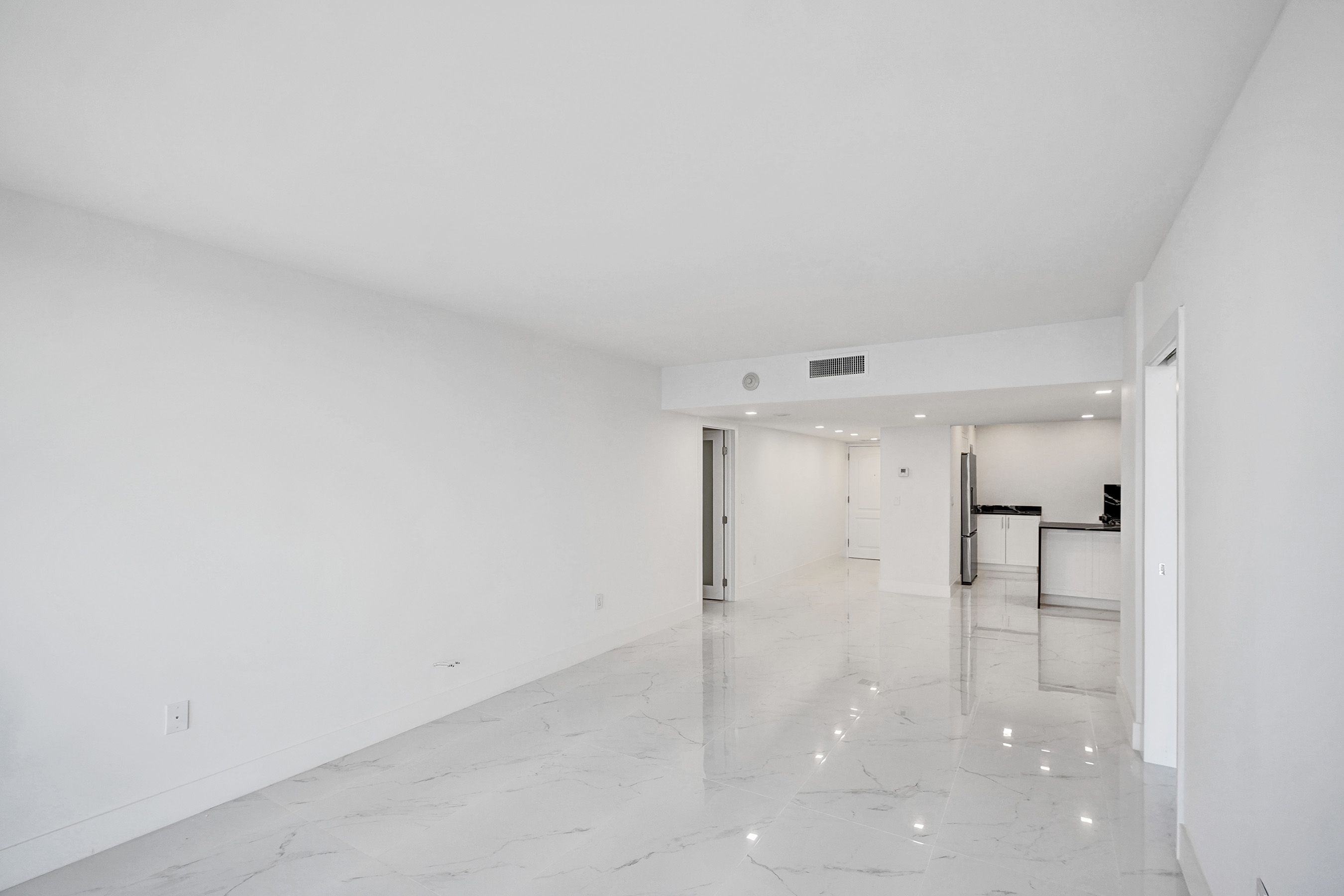  3625 N Country Club Dr, Aventura, FL, 33180 - 物件實景