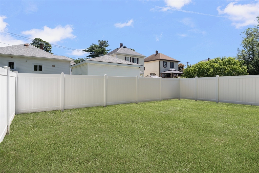 Attleboro, Massachusetts, 02703, United States, 3 Bedrooms Bedrooms, ,3 BathroomsBathrooms,Residential,For Sale,1908600